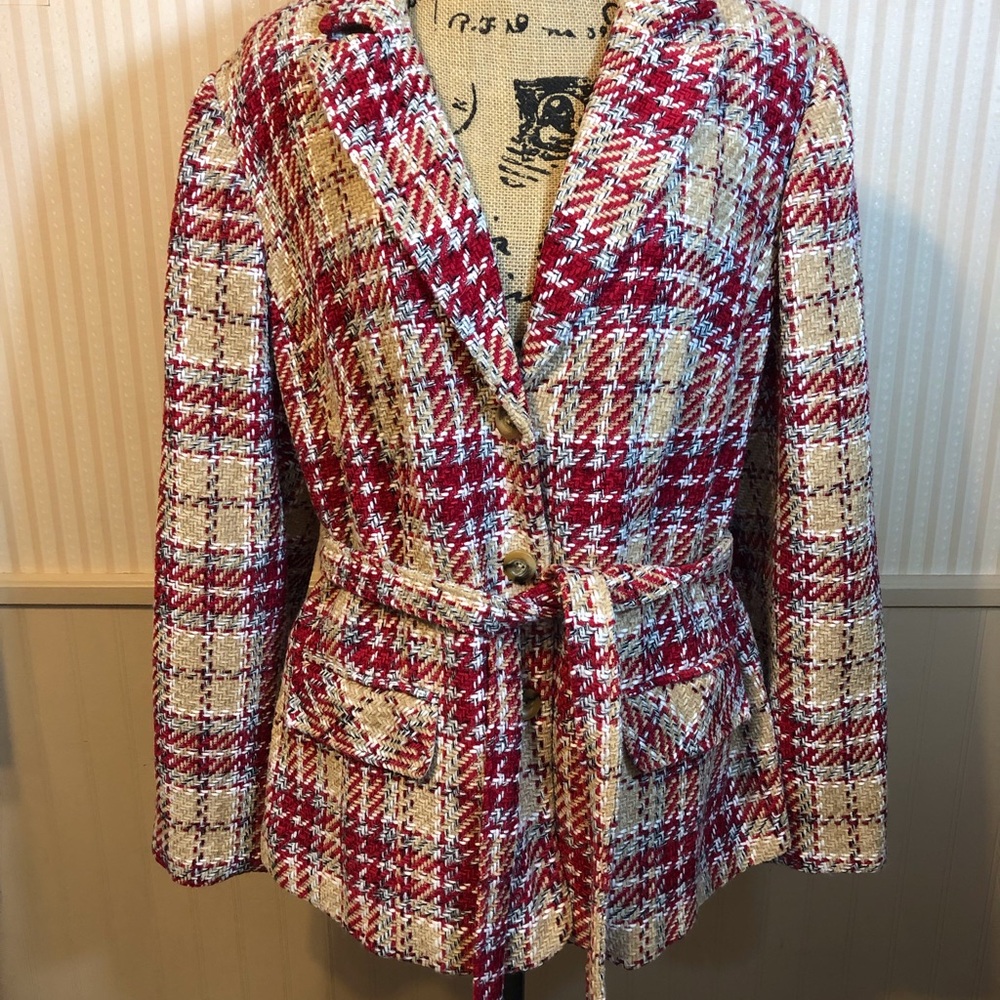 Woman’s blazer Simonton says..coat 1X red plaid